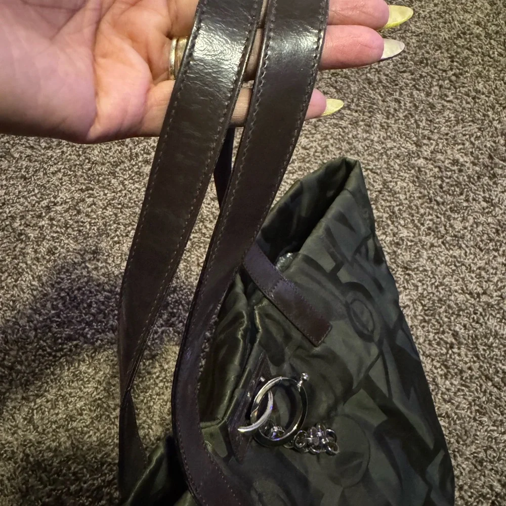 Salvatore Feragamo Logo tote bag - Picture 6 of 13